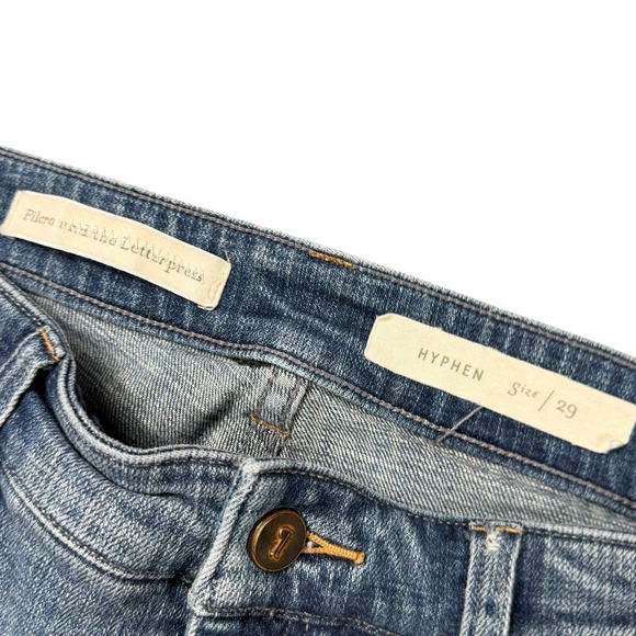 Pilcro Anthropologie Hyphen Patchwork Embroidered Straight Jeans 29 Medium Wash - Picture 3 of 10